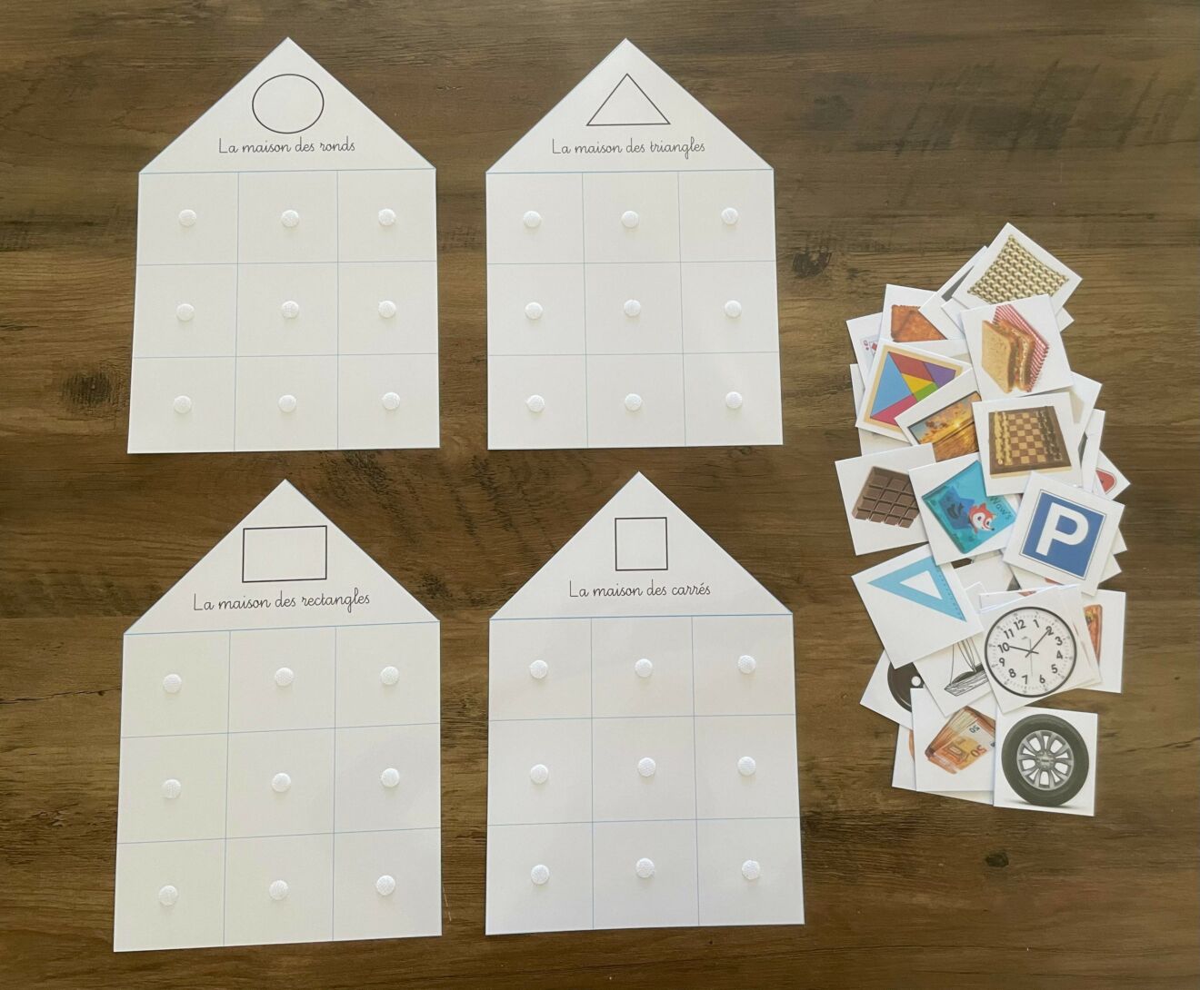 La maison des formes – Apprendre Simplement